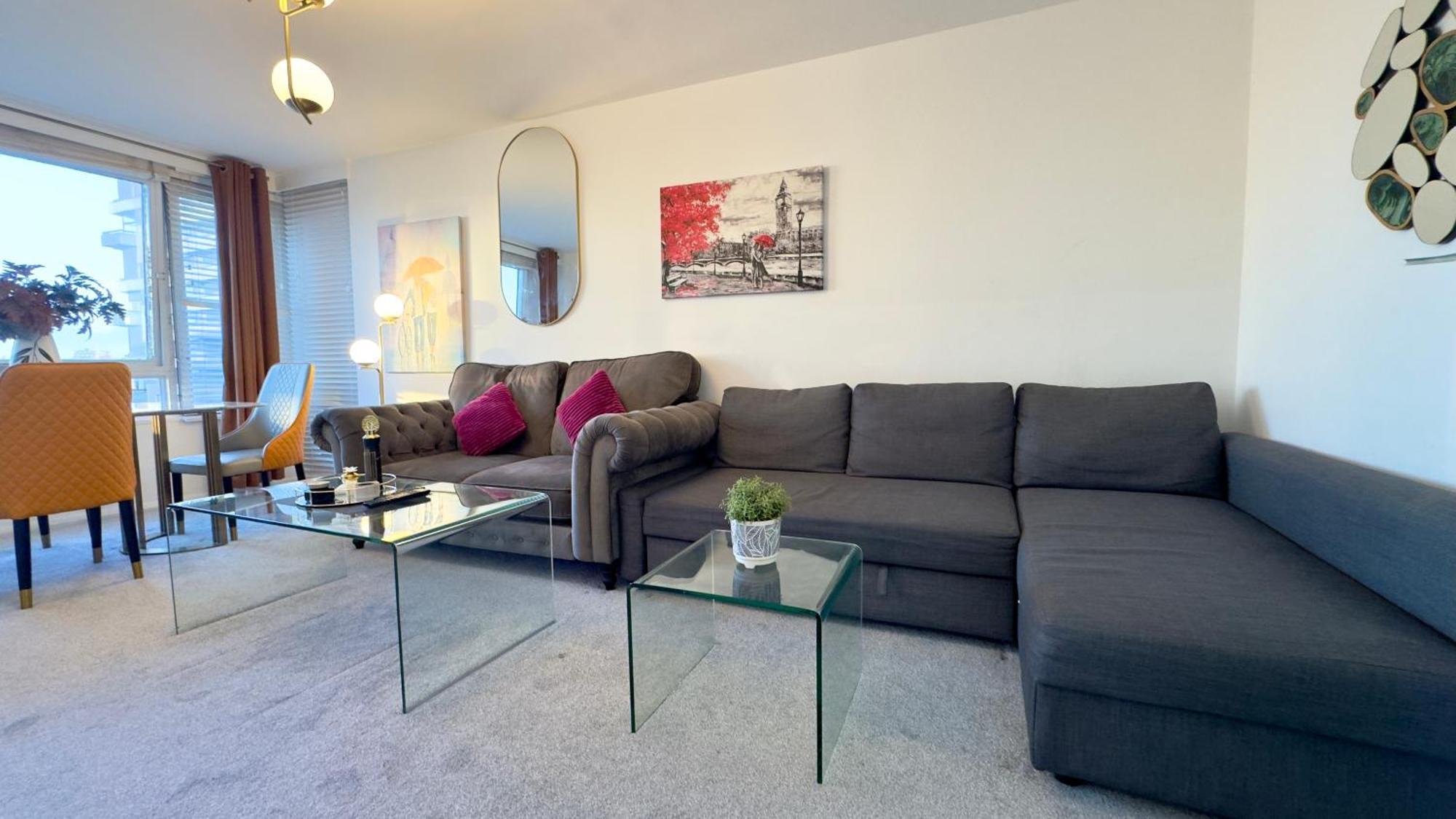 Lovely 1 Bedroom Edgware Road Apartment *